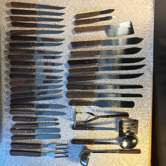 Vintage Stainless Steel (39 Pieces) Utensil and Knife Set 39